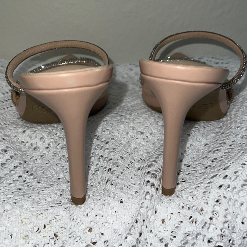 NWT TOP Moda Nude Rhinestone Heels - Picture 7 of 8